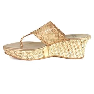 STUART WEITZMAN Wedge Thong Sandals